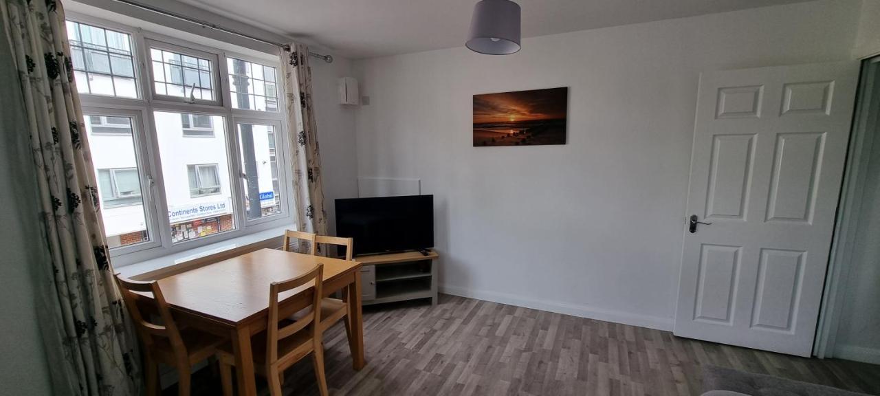Vh Premier Flat 3 Apartman Gillingham  Kültér fotó