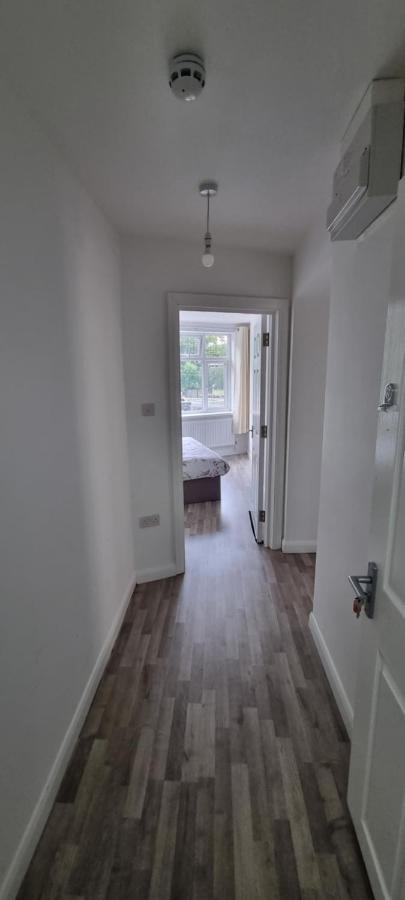 Vh Premier Flat 3 Apartman Gillingham  Kültér fotó